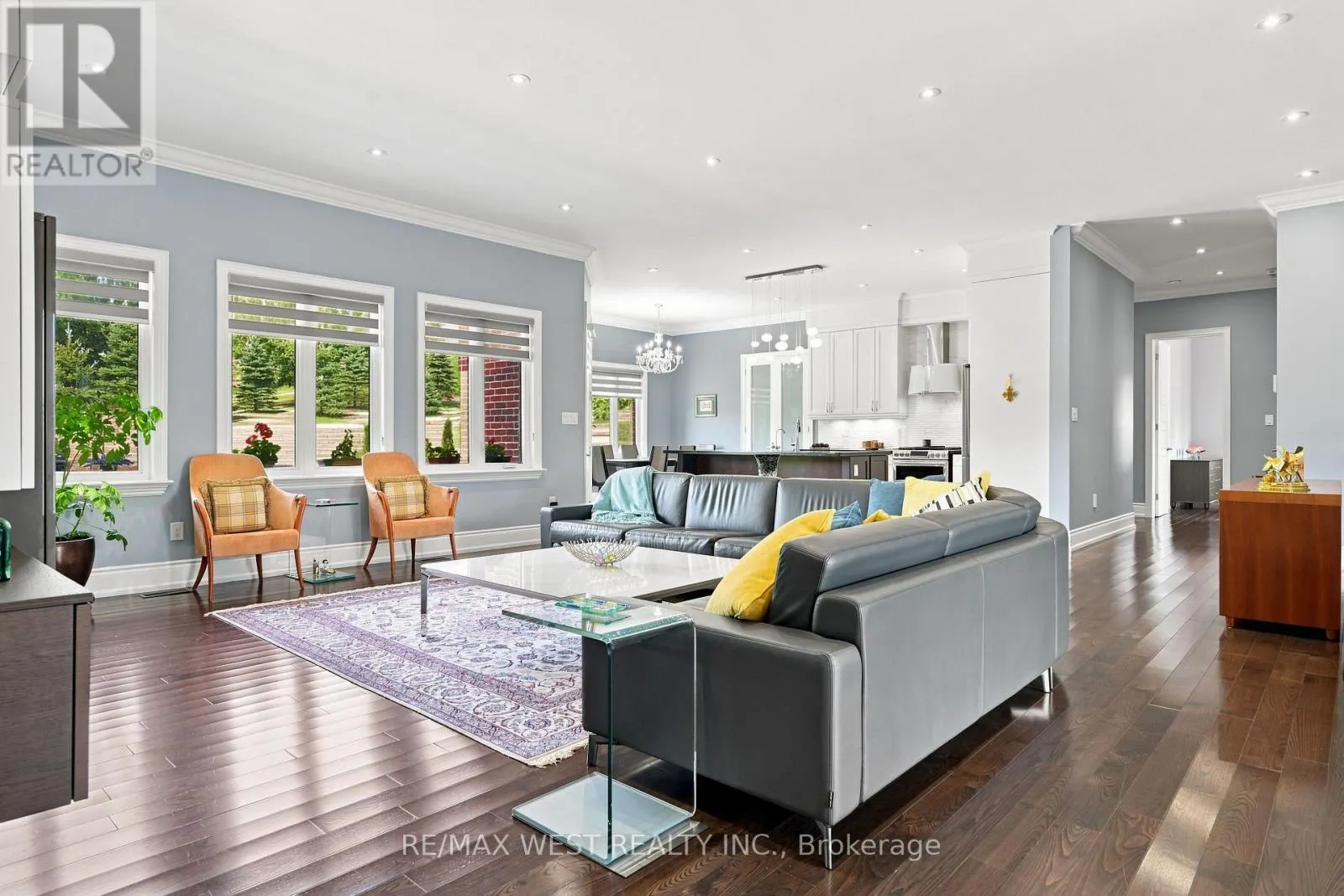 9450 WELLINGTON ROAD 124
