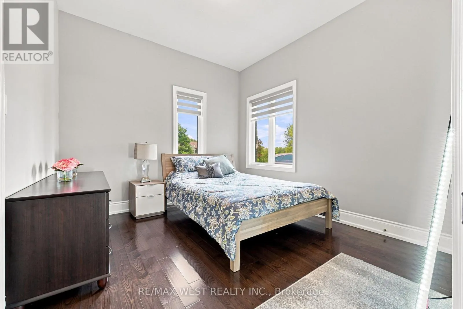 9450 WELLINGTON ROAD 124