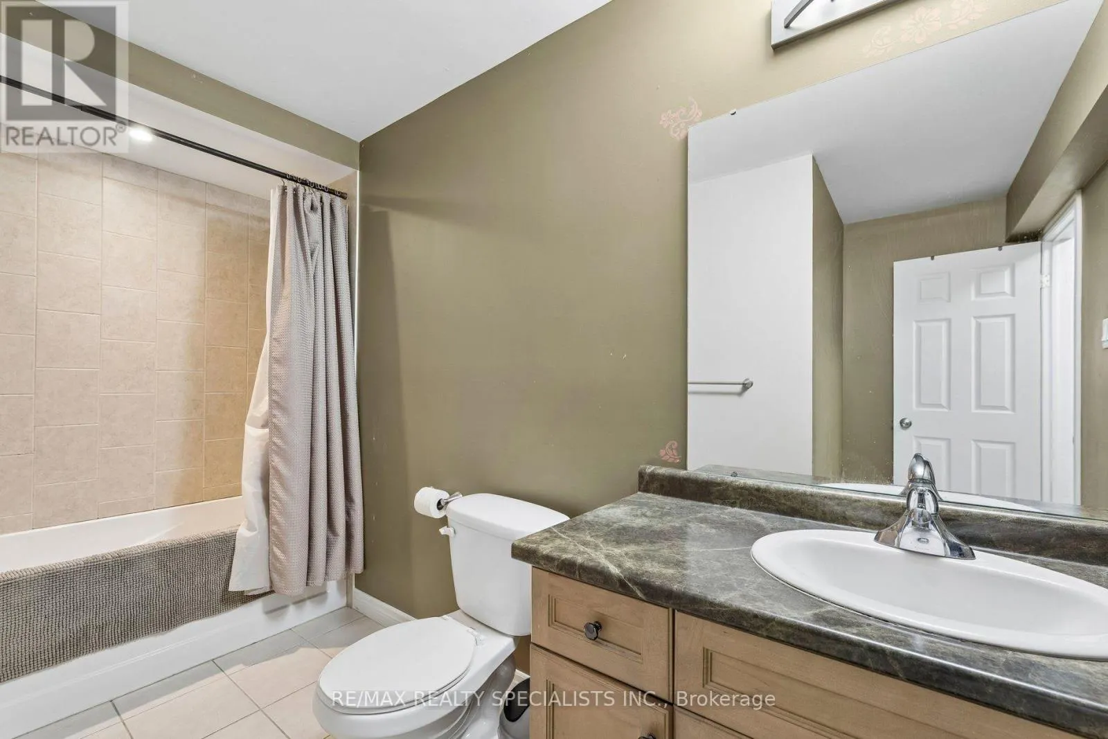 375 FAIRWAY ROAD