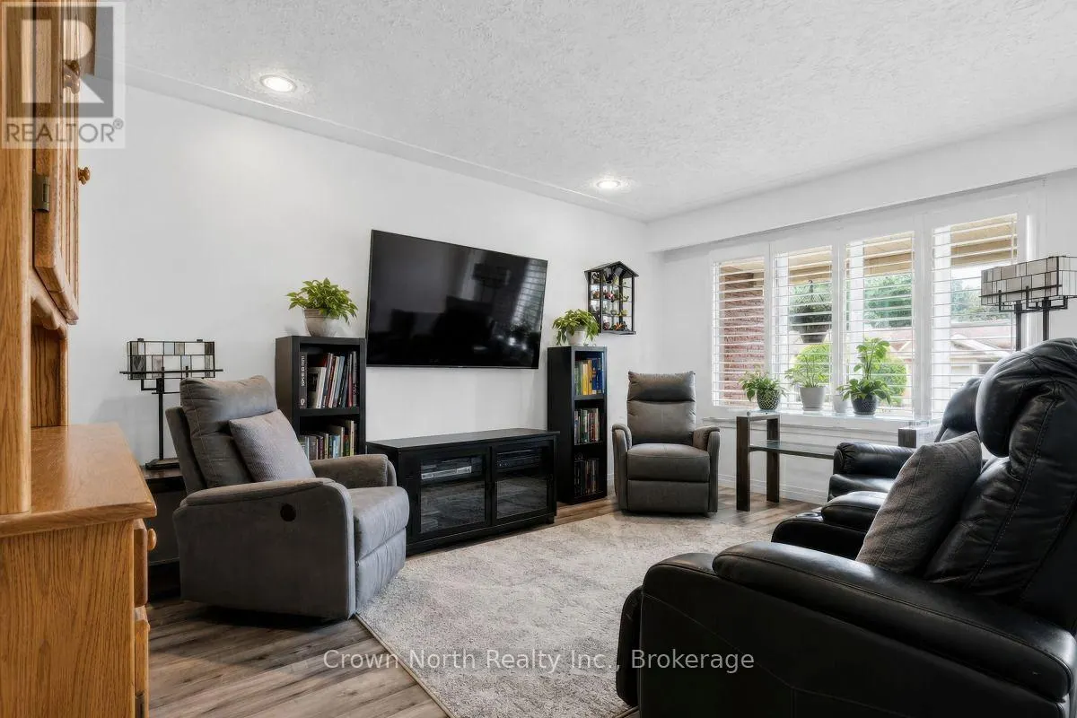 127 CARSON DRIVE