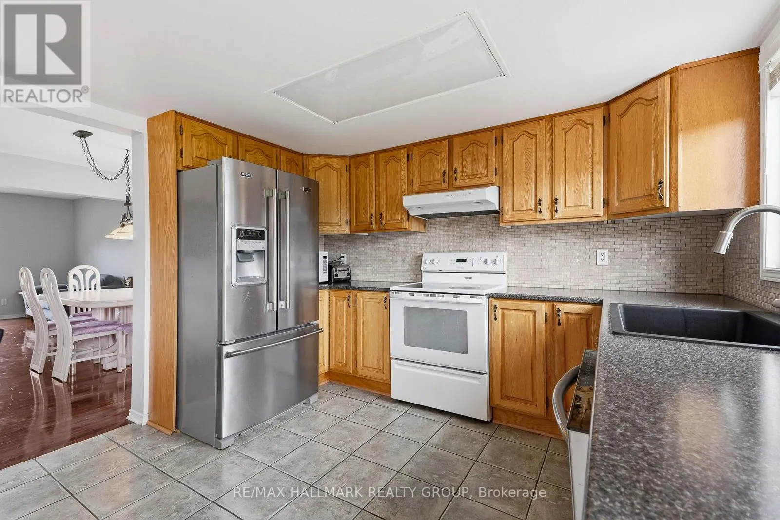 3351 DESCOTES CIRCLE