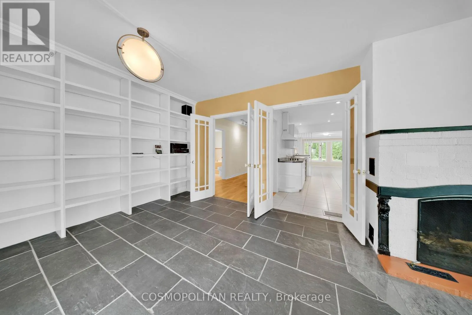 34 VINCENT AVENUE