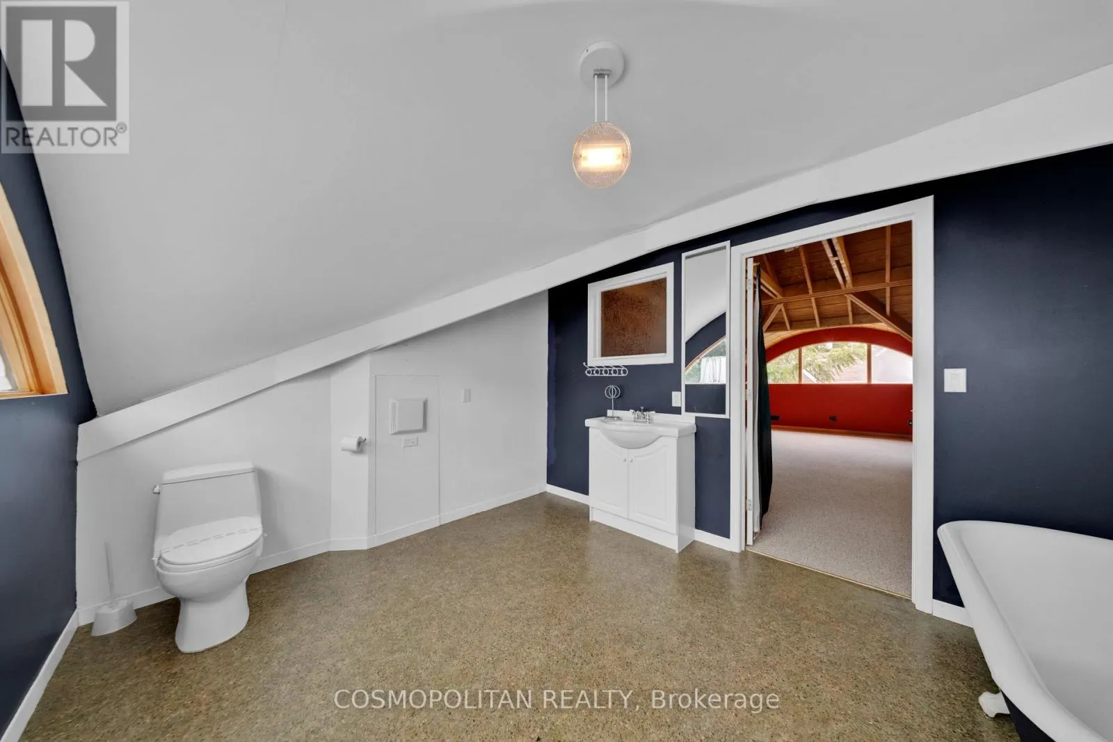 34 VINCENT AVENUE