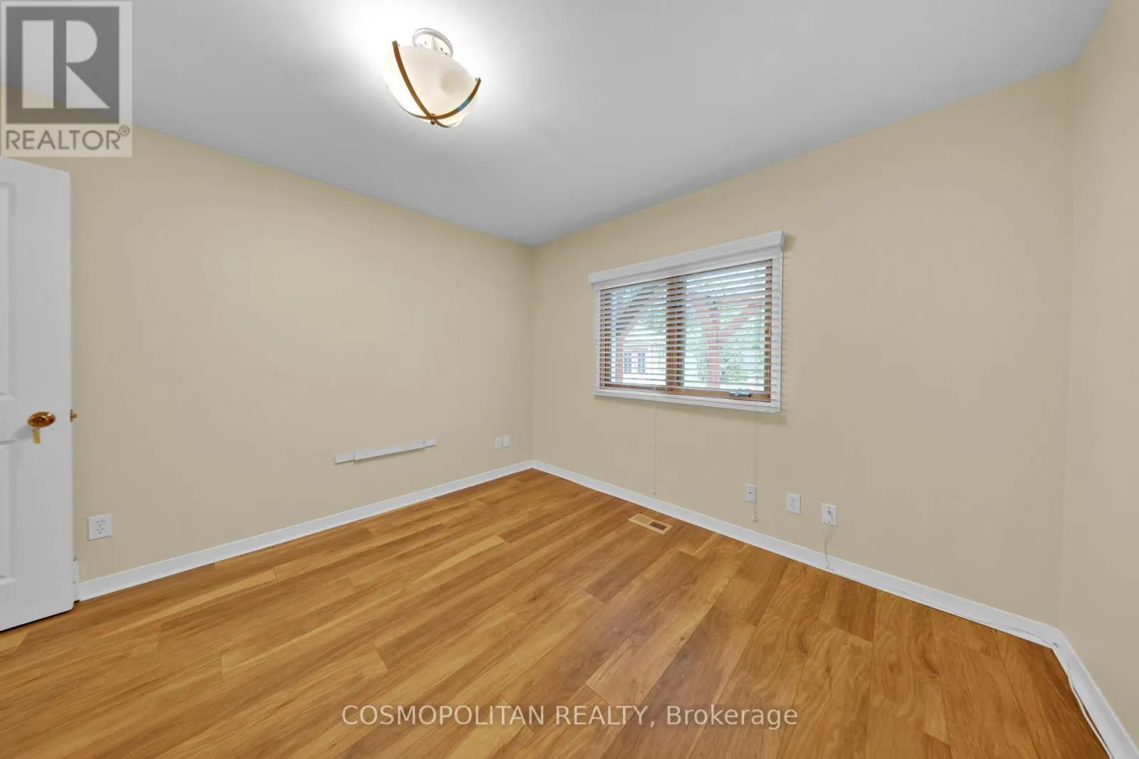 34 VINCENT AVENUE