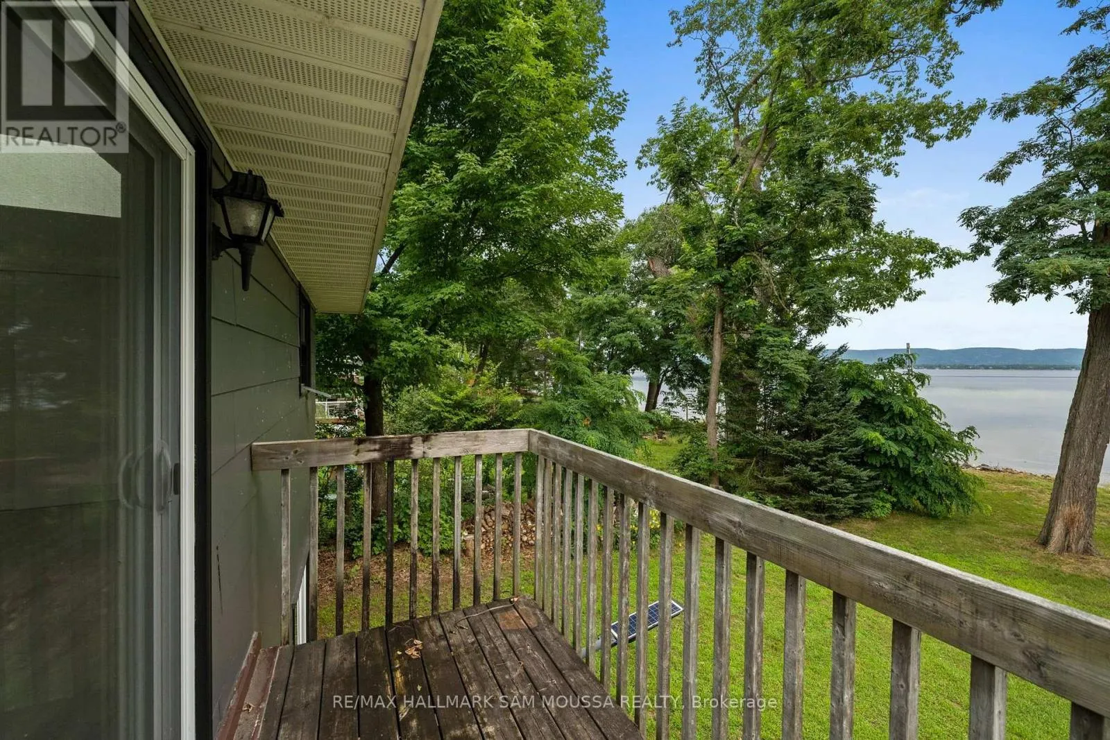 208 BAILLIE AVENUE