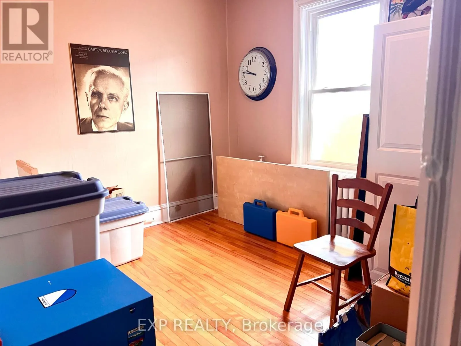 107 SPADINA AVENUE