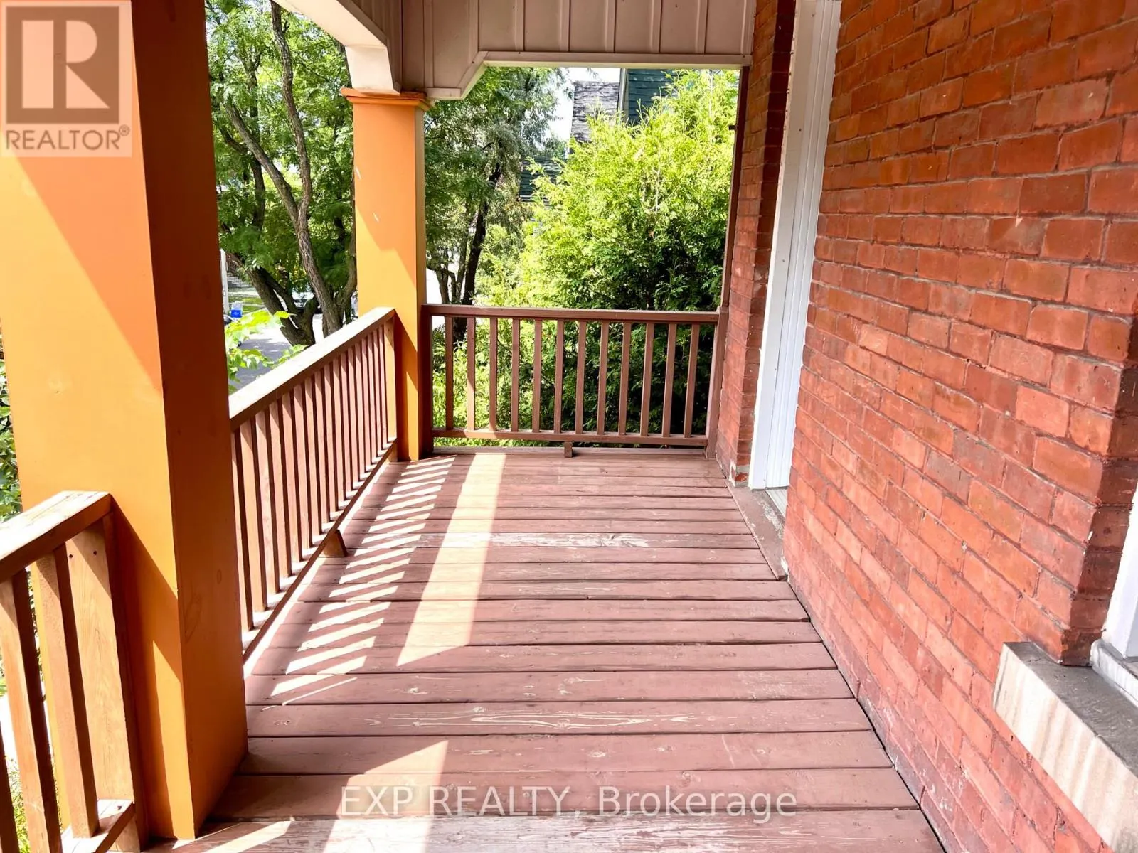 107 SPADINA AVENUE