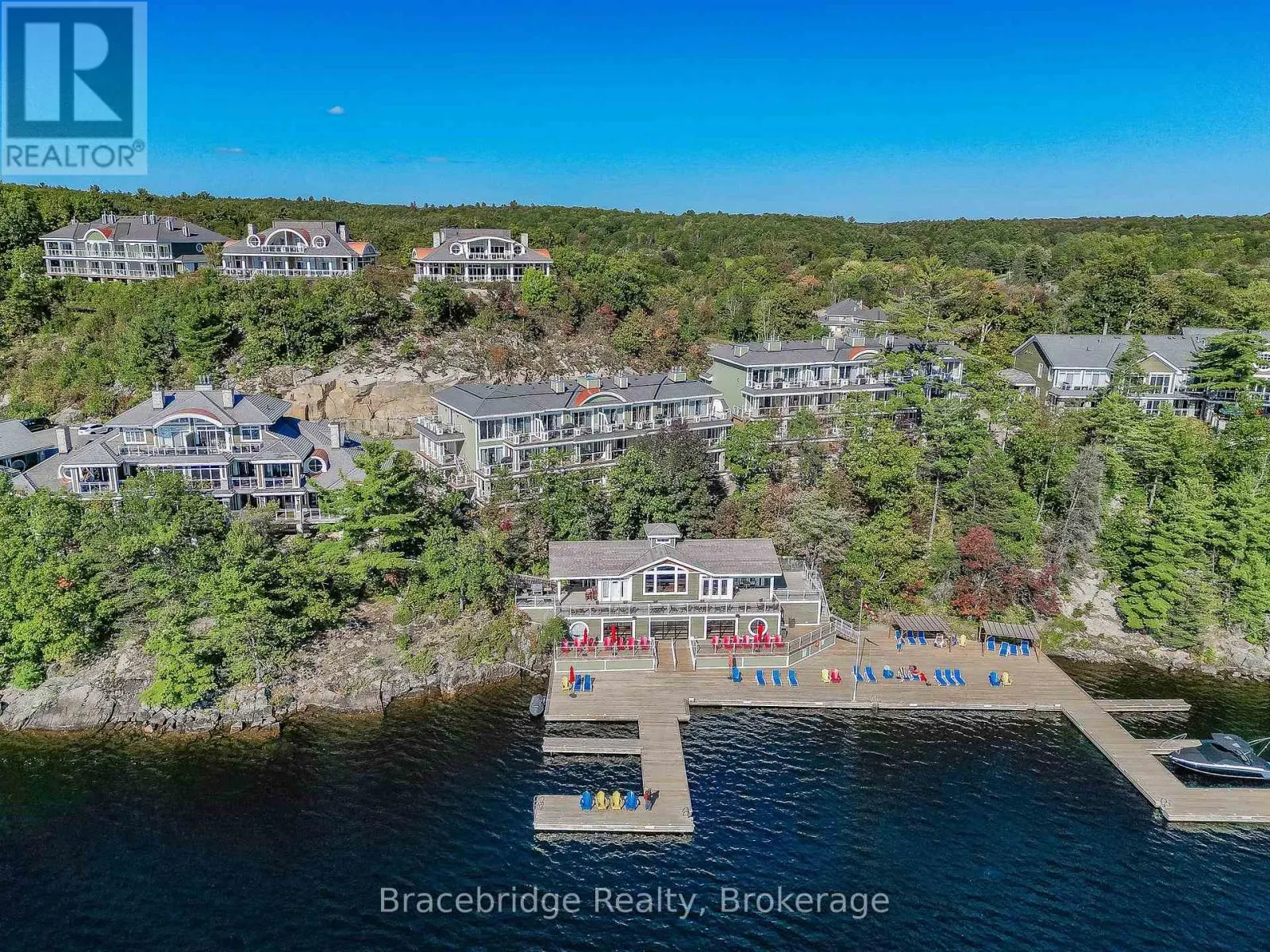 L207- B2 - 1869 MUSKOKA RD 118 HIGHWAY W #L207- B2