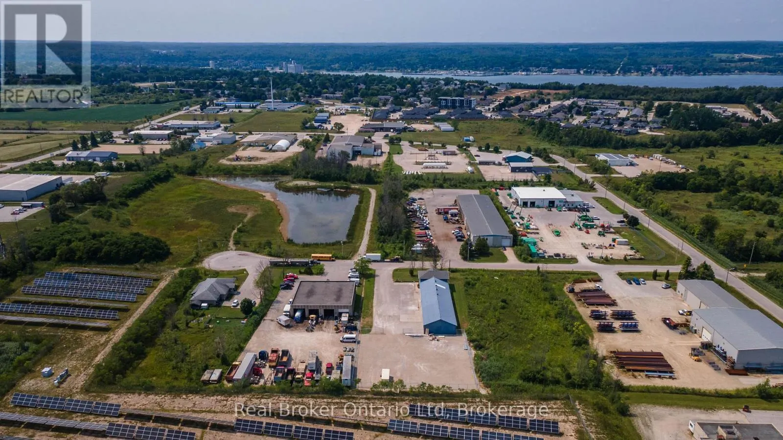 UNIT #4 - 2155 18TH AVENUE E #Unit #4