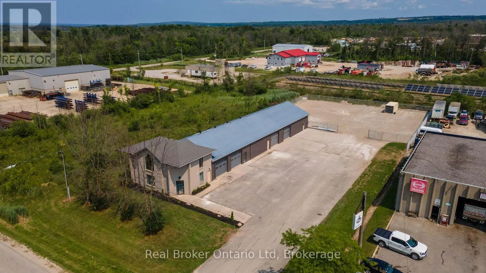 UNIT #4 - 2155 18TH AVENUE E #Unit #4