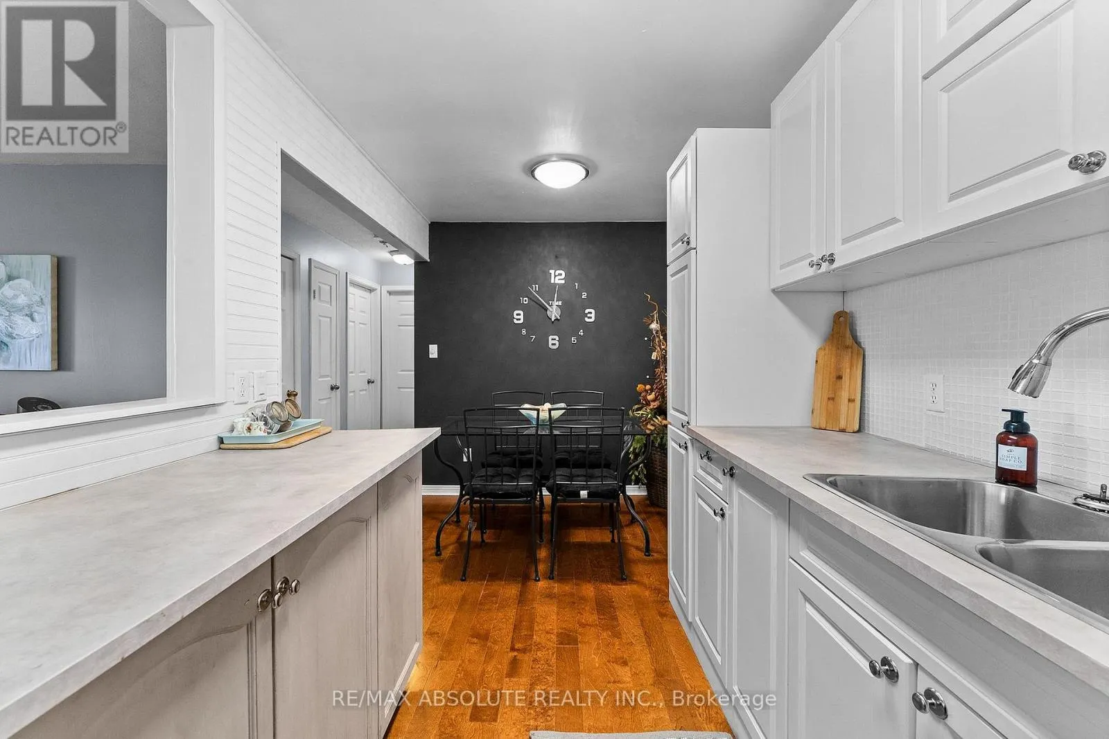3B - 89 EDEY STREET