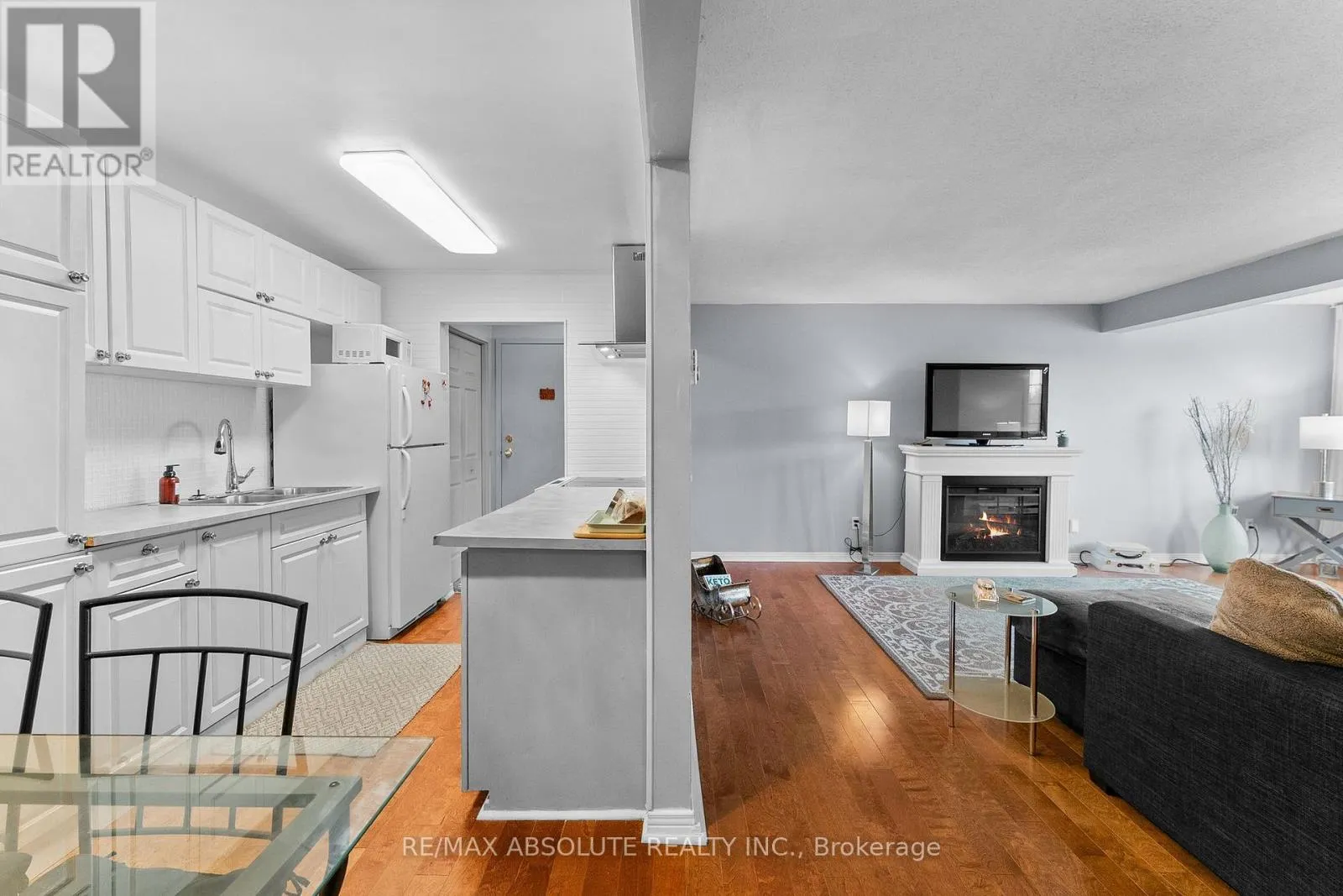 3B - 89 EDEY STREET