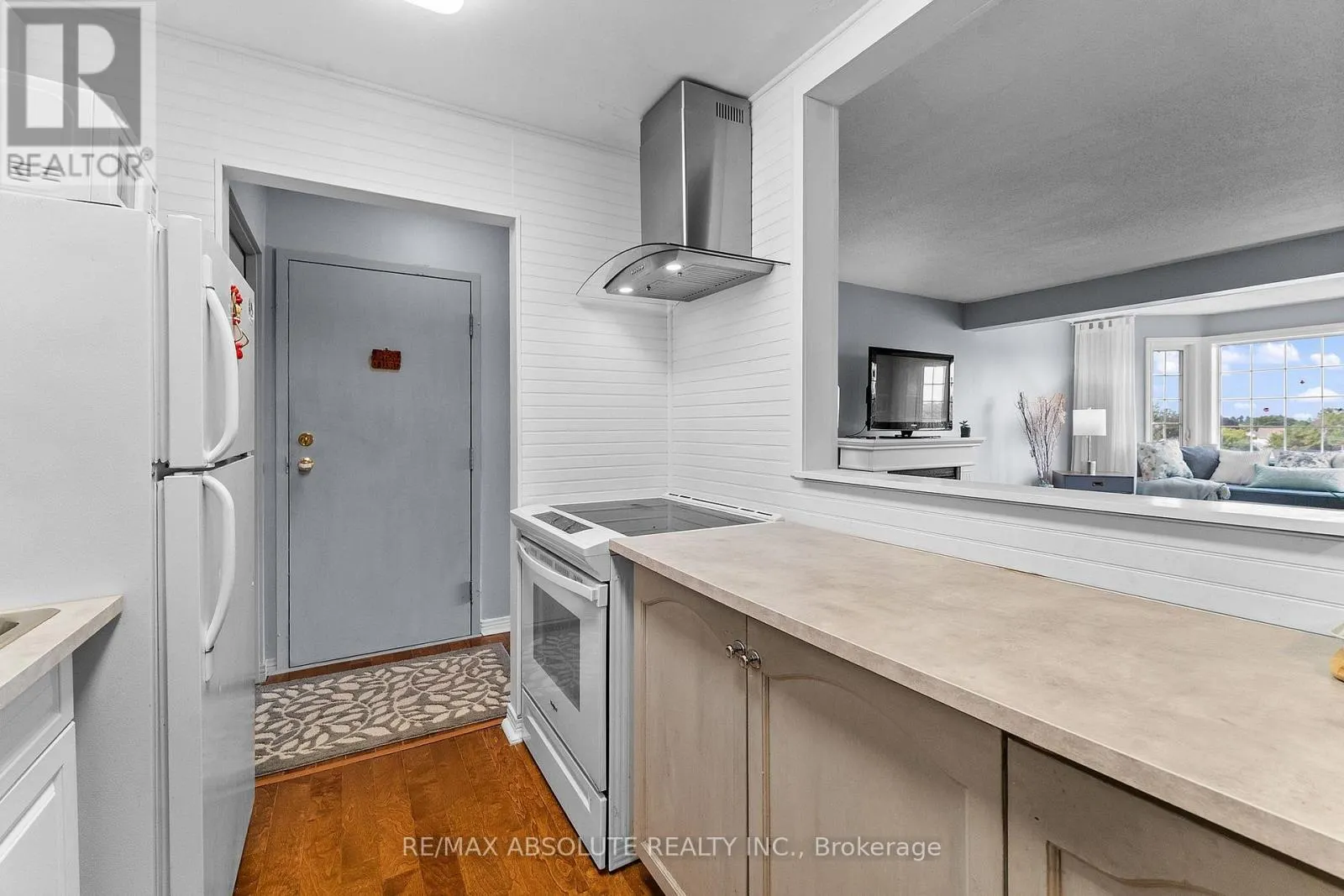 3B - 89 EDEY STREET