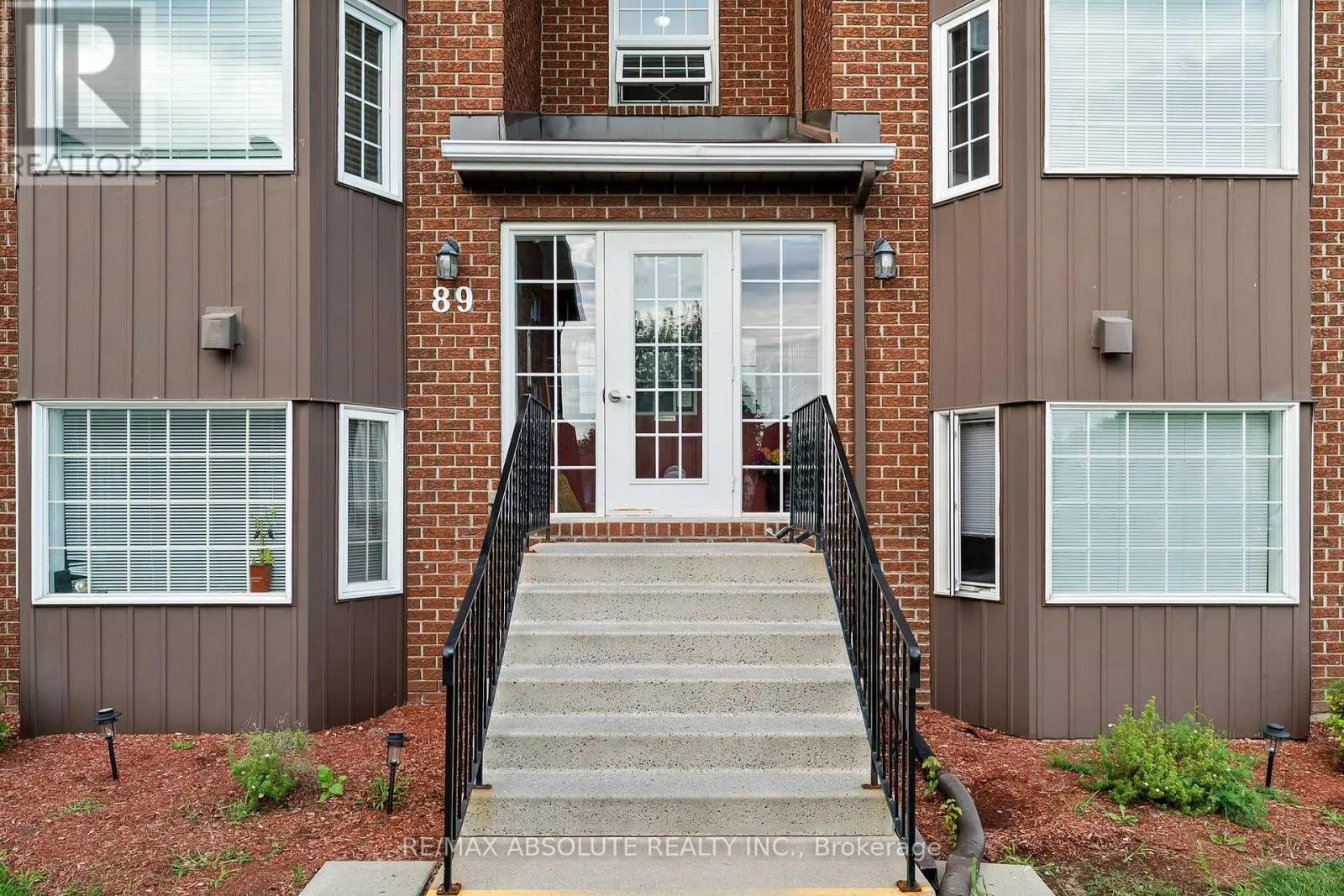 3B - 89 EDEY STREET