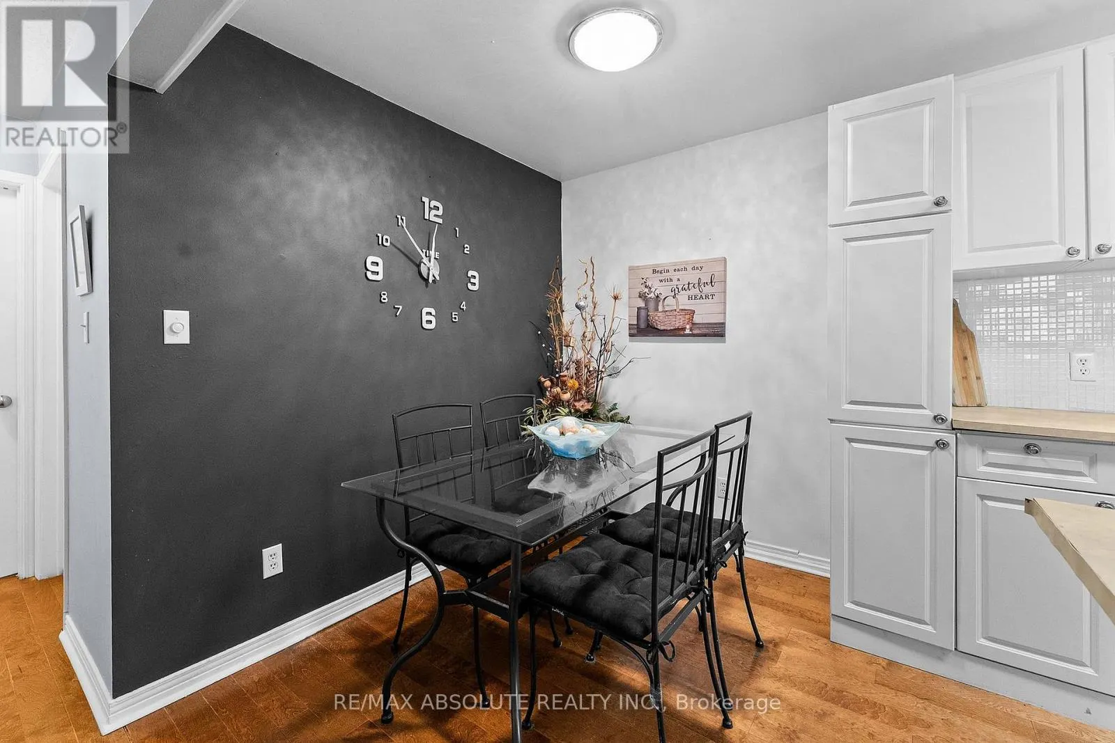 3B - 89 EDEY STREET