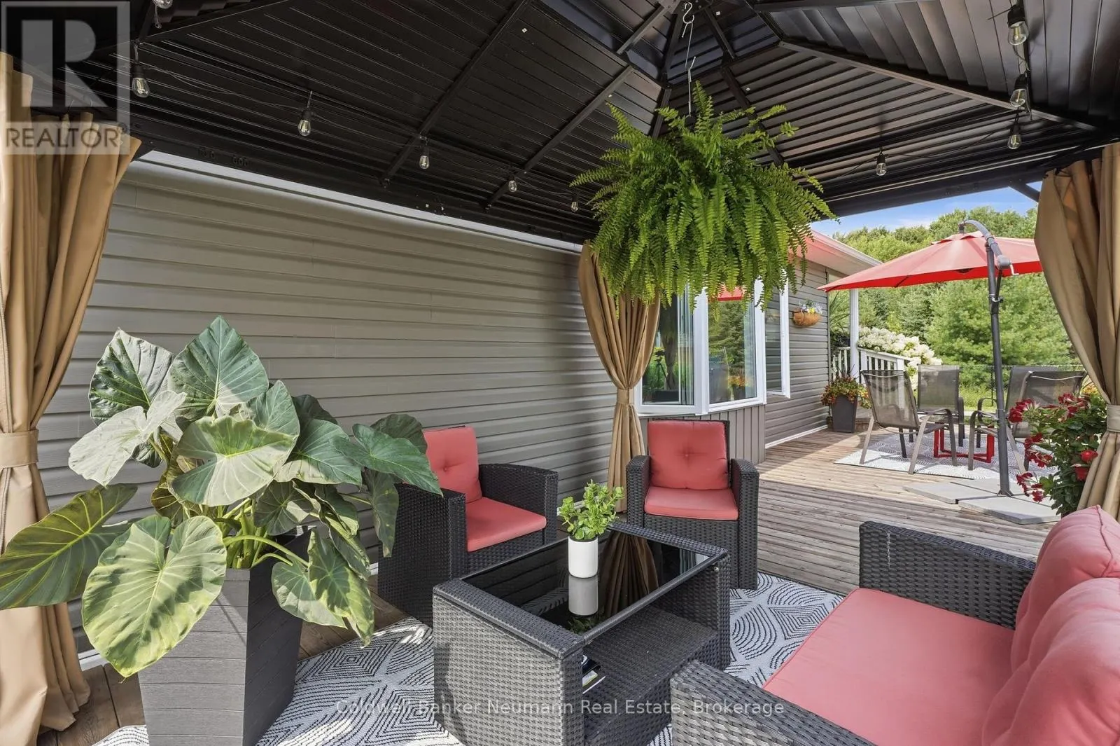 9 BASSWOOD ROAD
