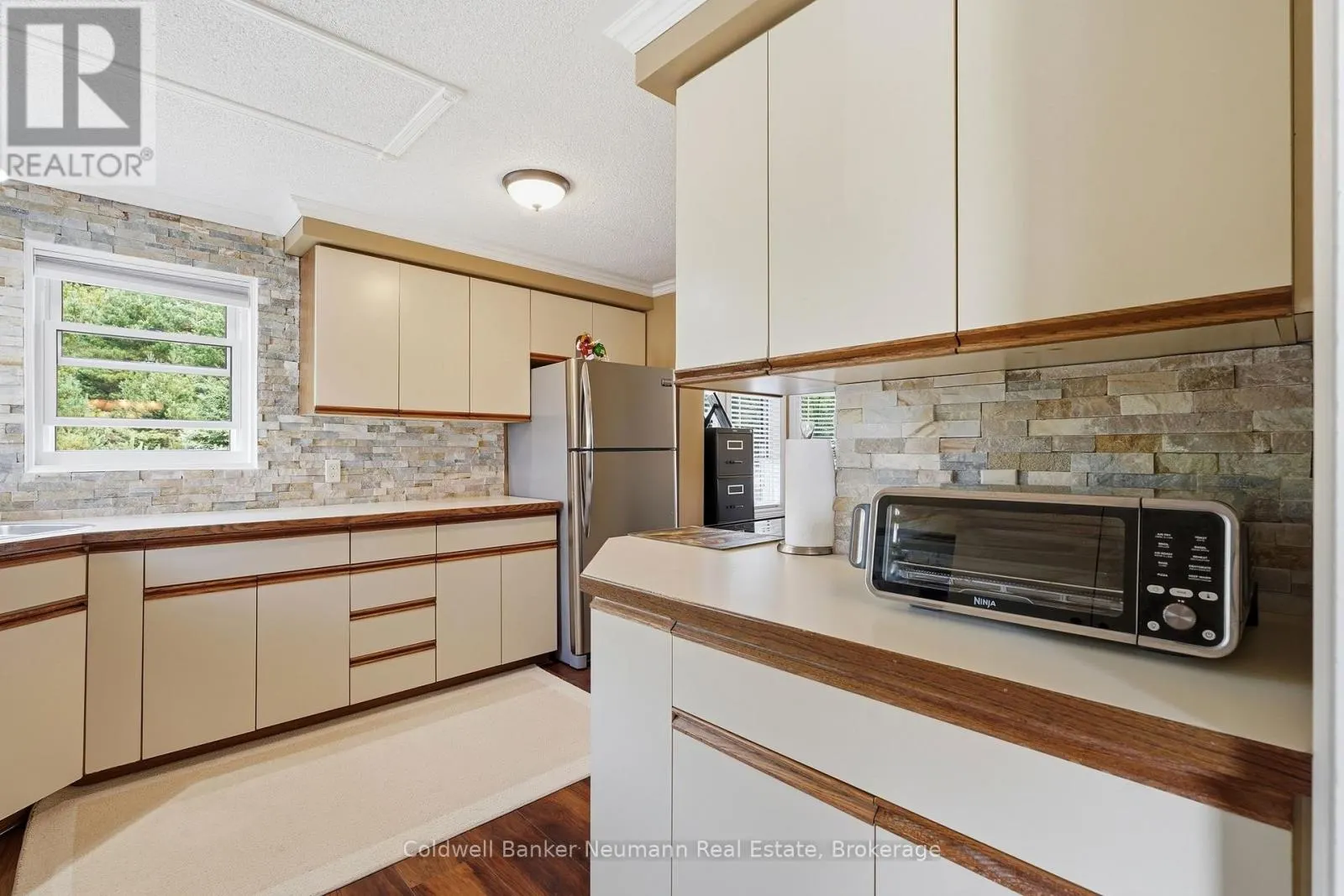 9 BASSWOOD ROAD