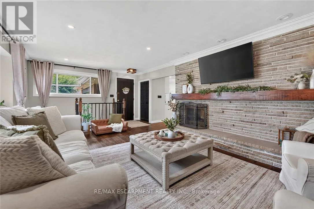 7079 RAINHAM ROAD