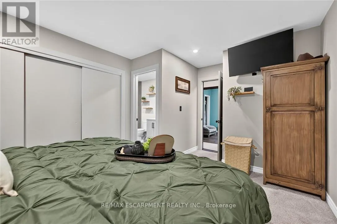 7079 RAINHAM ROAD