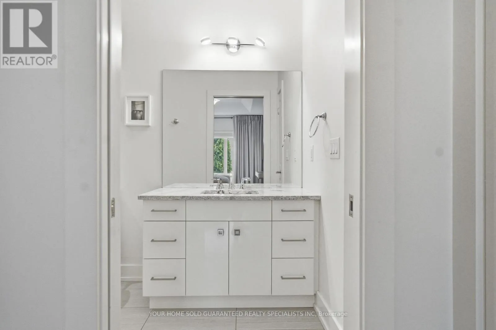 2 PROSPECT LANE