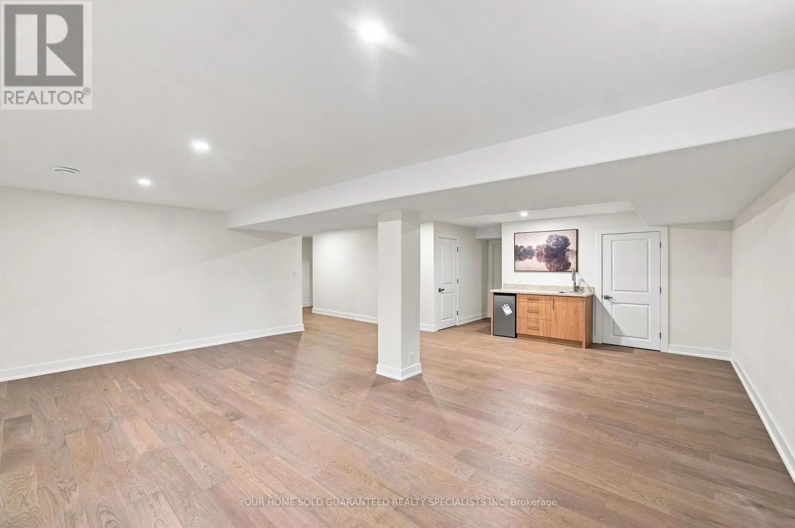 2 PROSPECT LANE