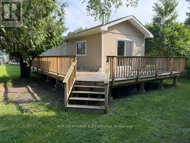 11C CEDARWOOD DRIVE