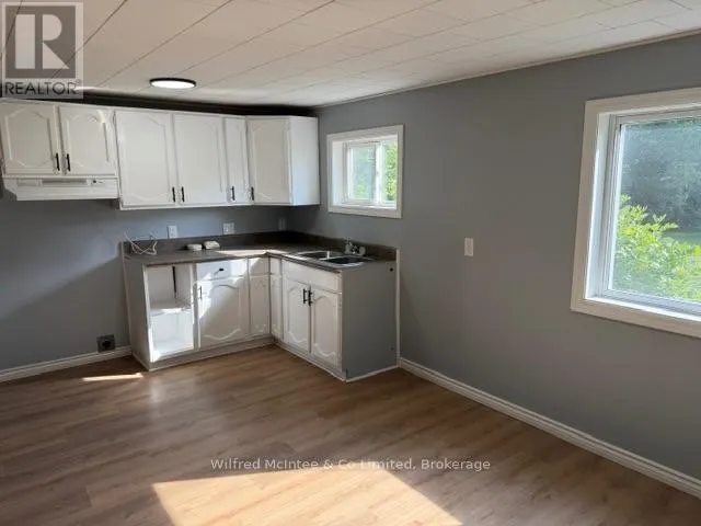 11C CEDARWOOD DRIVE