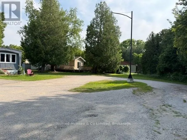 11C CEDARWOOD DRIVE