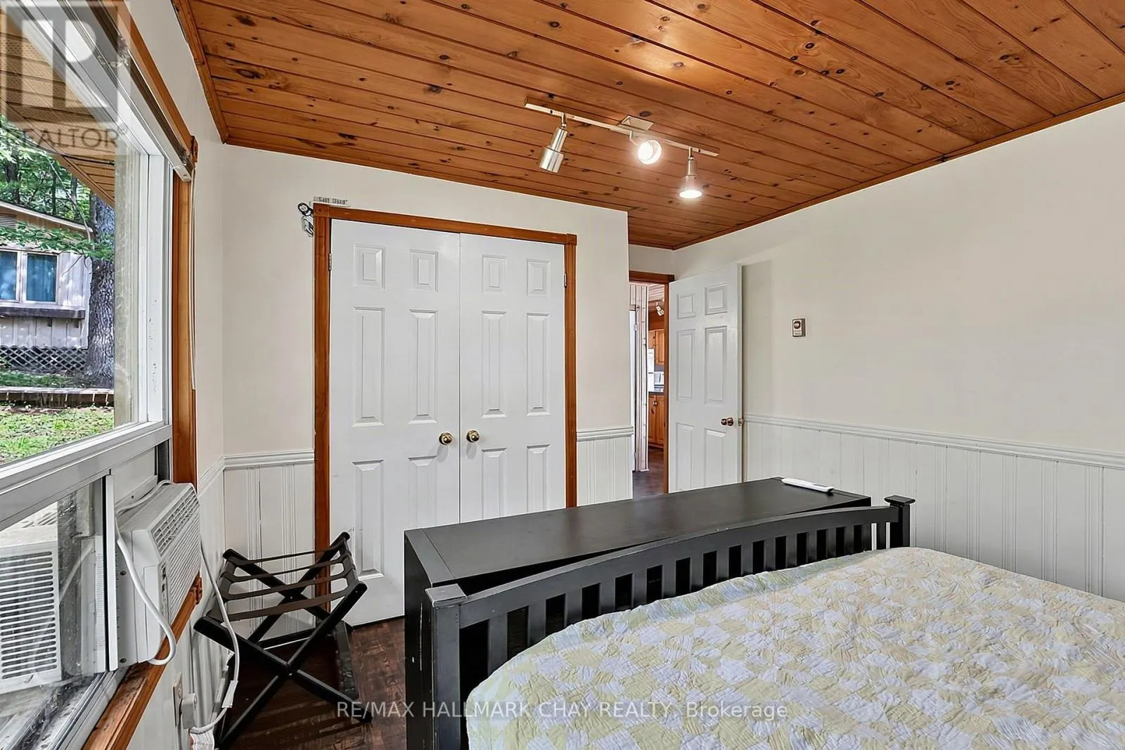 1283 WEST LIONSHEAD ROAD