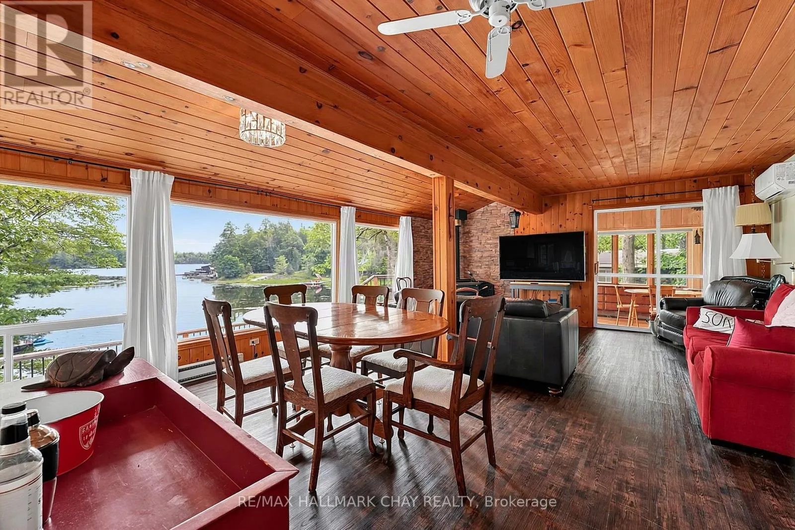 1283 WEST LIONSHEAD ROAD