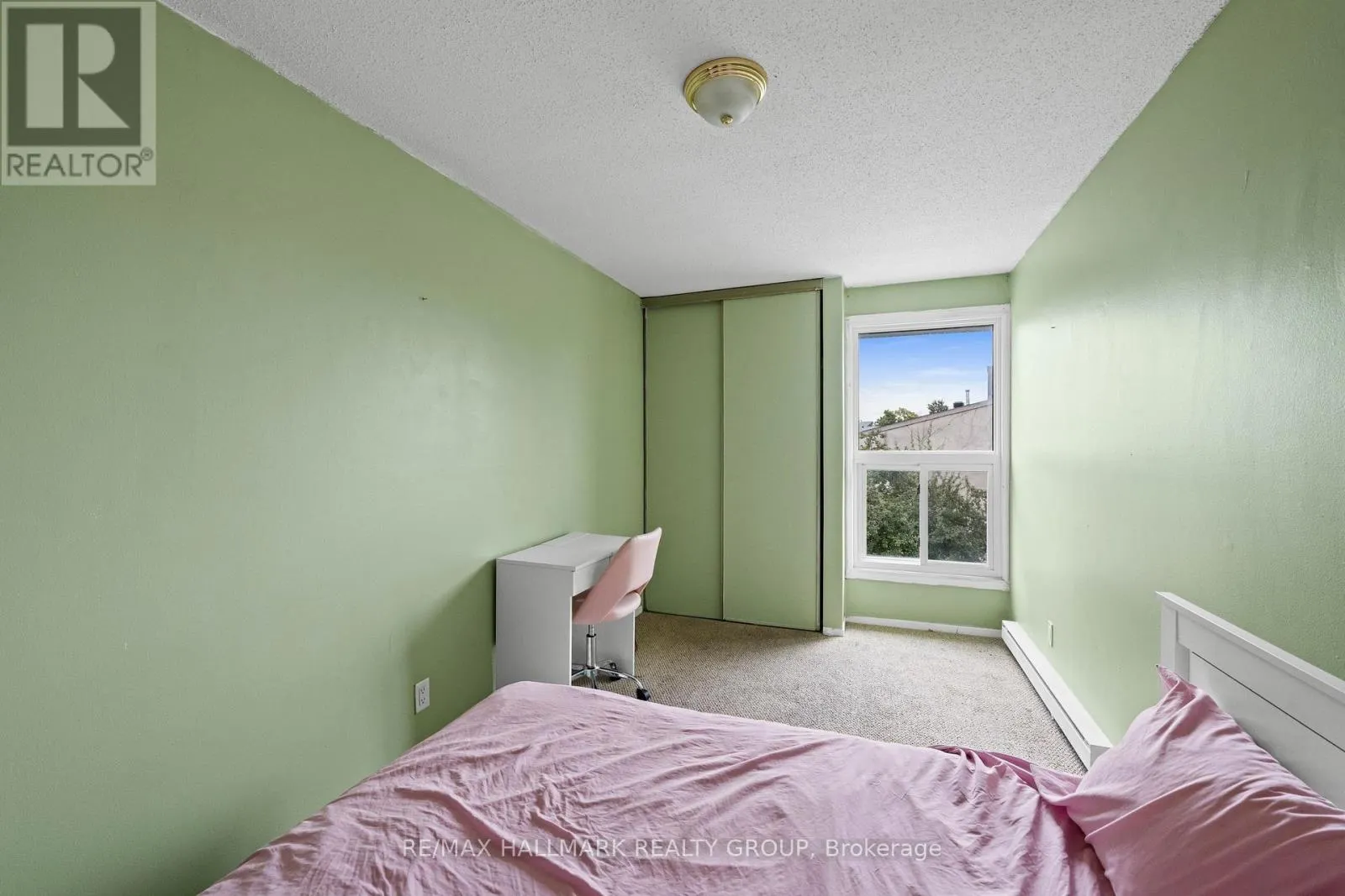 64 - 3415 UPLANDS DRIVE