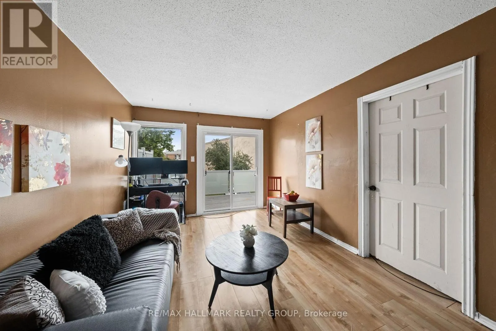64 - 3415 UPLANDS DRIVE