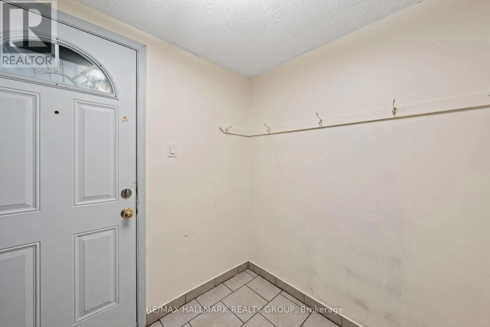 64 - 3415 UPLANDS DRIVE