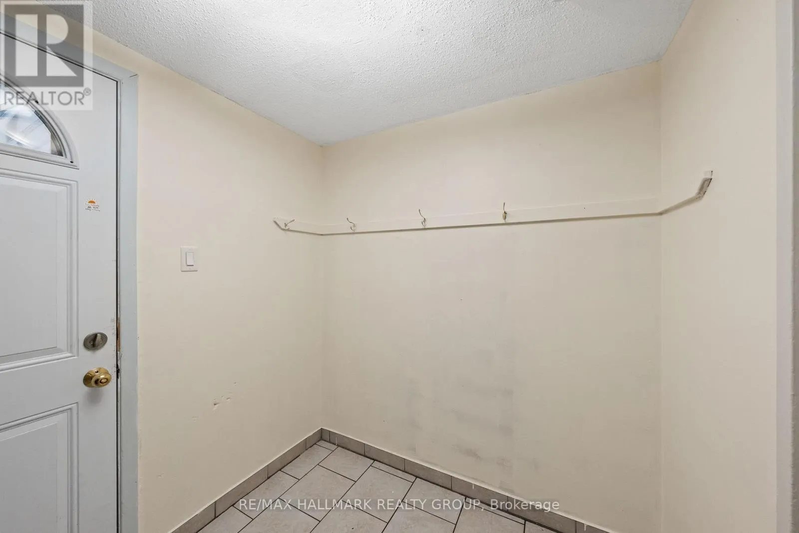 64 - 3415 UPLANDS DRIVE