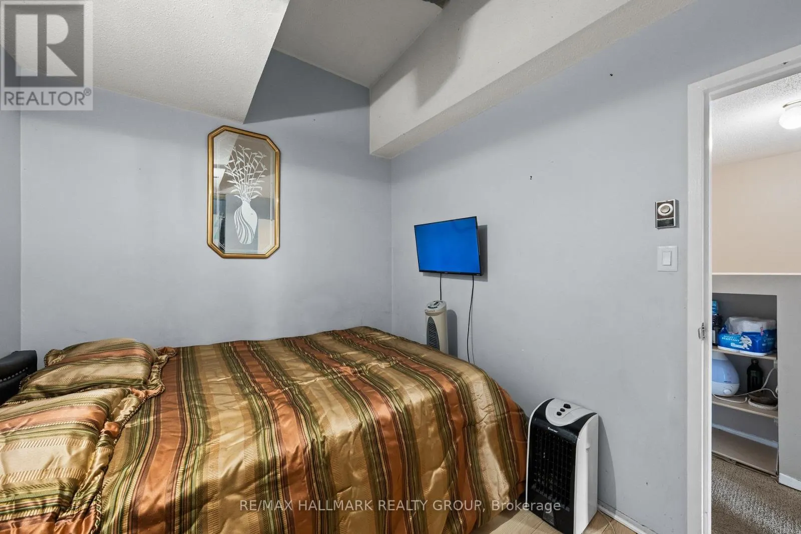 64 - 3415 UPLANDS DRIVE