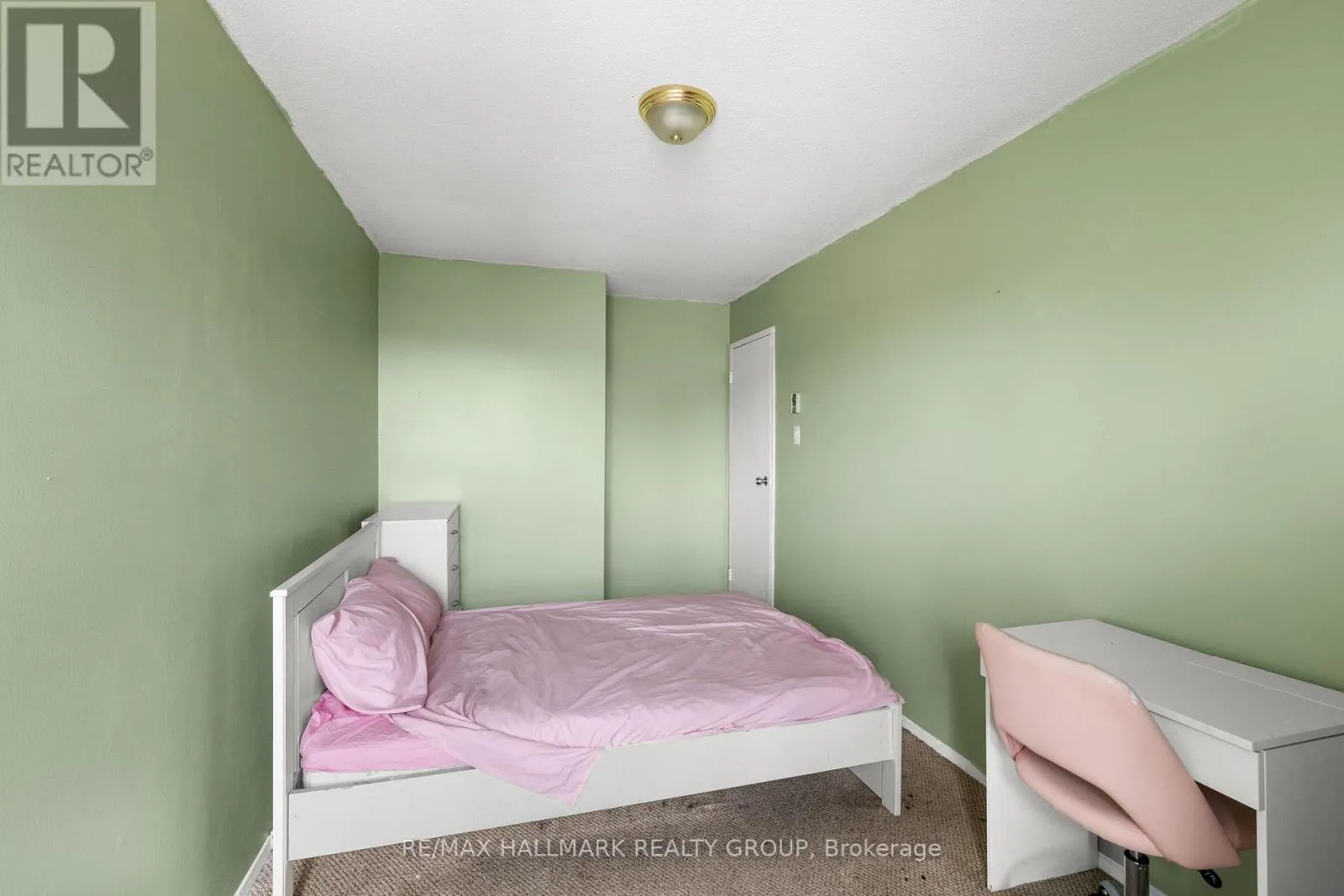 64 - 3415 UPLANDS DRIVE
