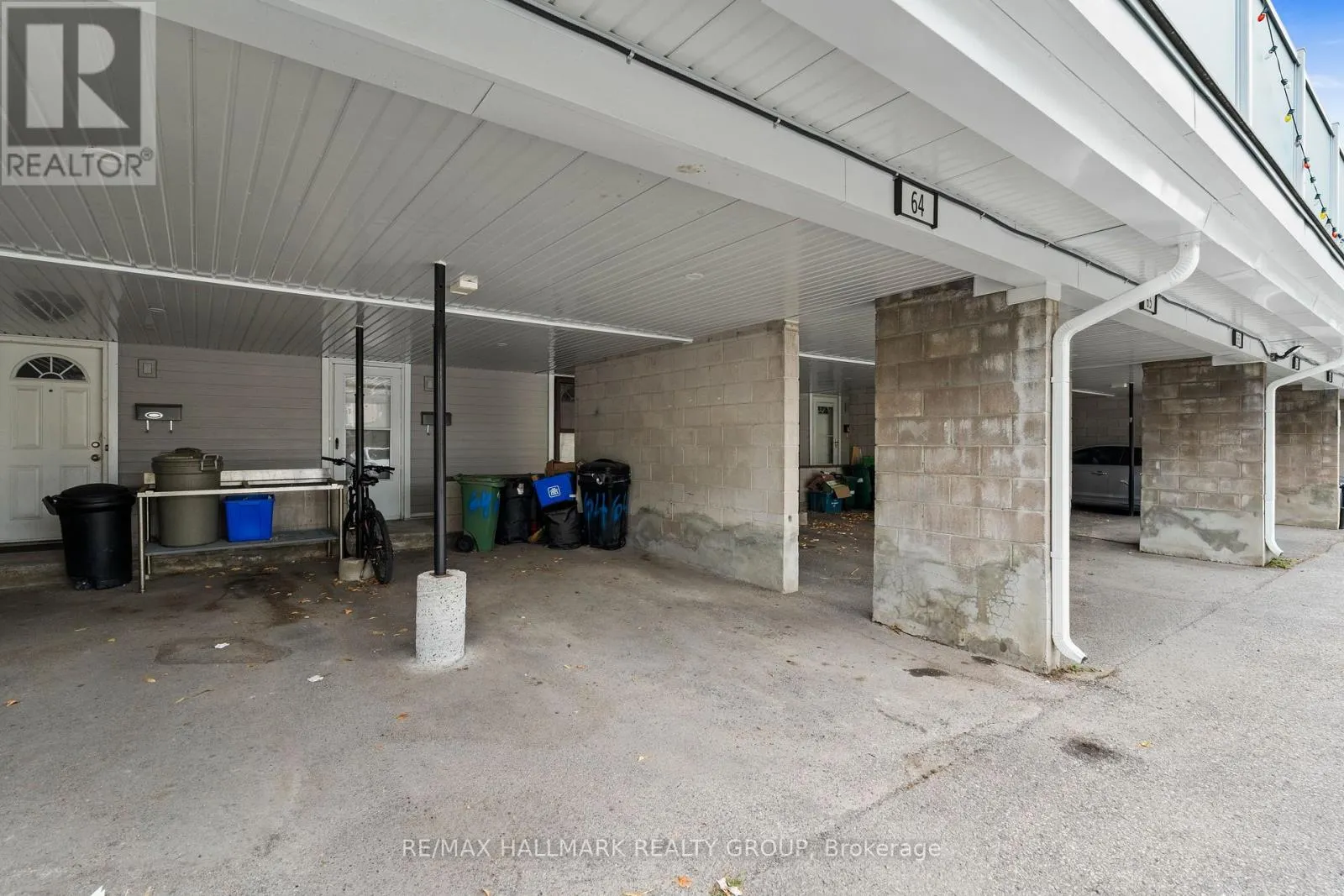 64 - 3415 UPLANDS DRIVE