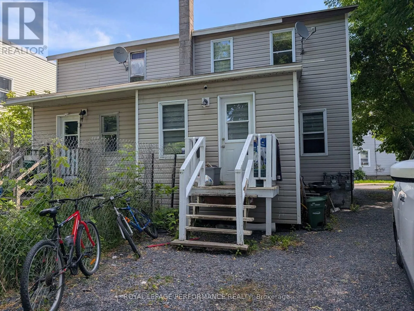 307-309 PRINCE ARTHURE STREET