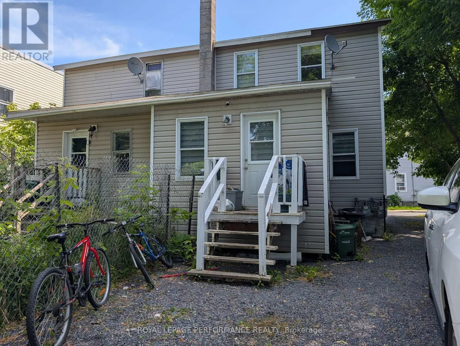 307-309 PRINCE ARTHURE STREET