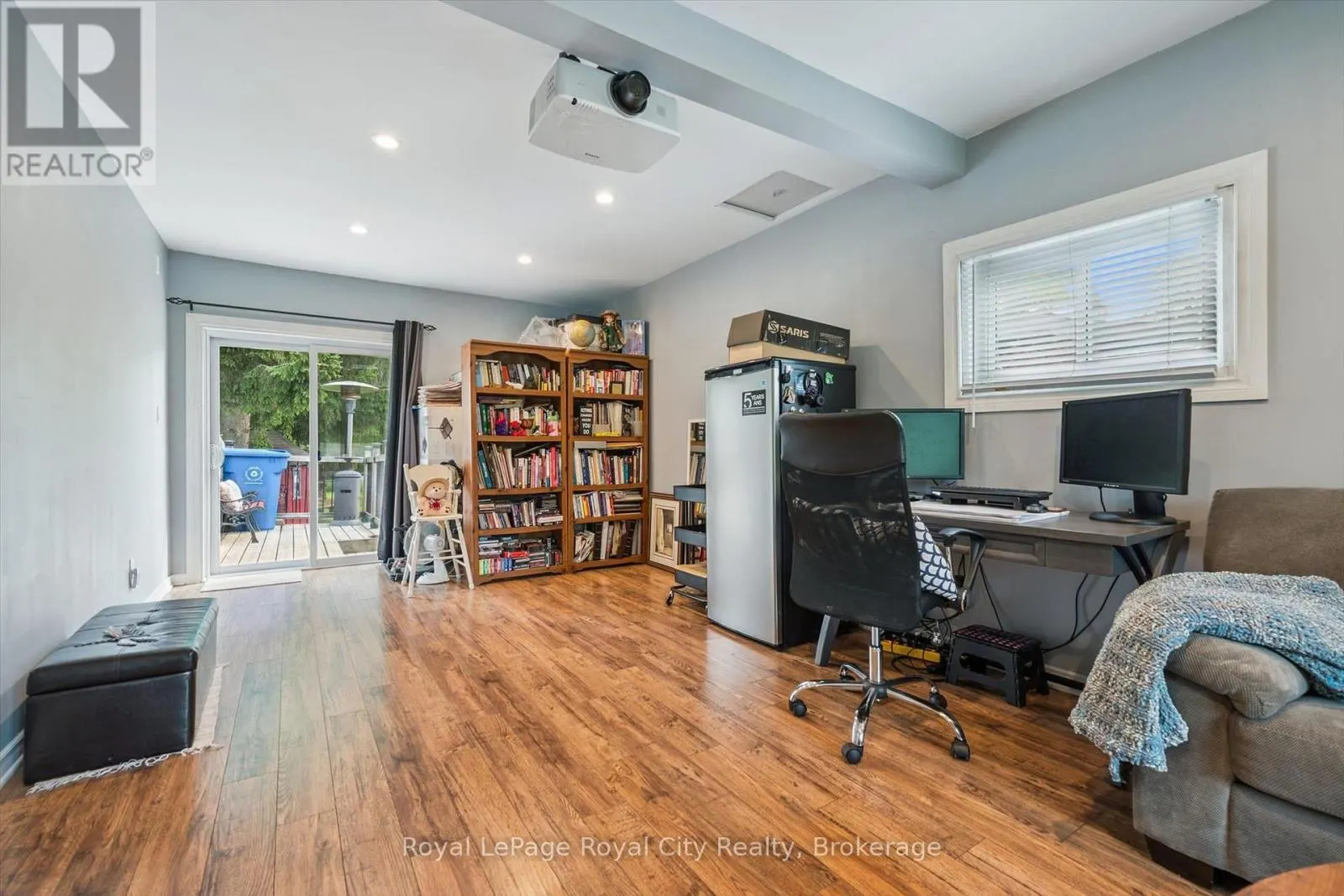 6167 GUELPH STREET