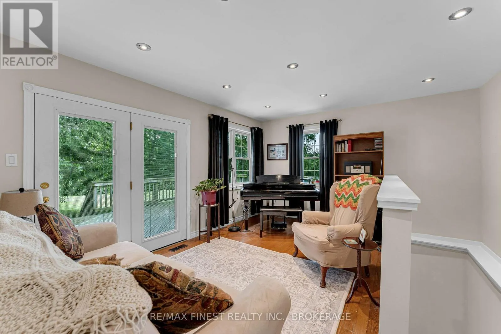 1011 LENNOX AND ADDINGTON COUNTY RD 5