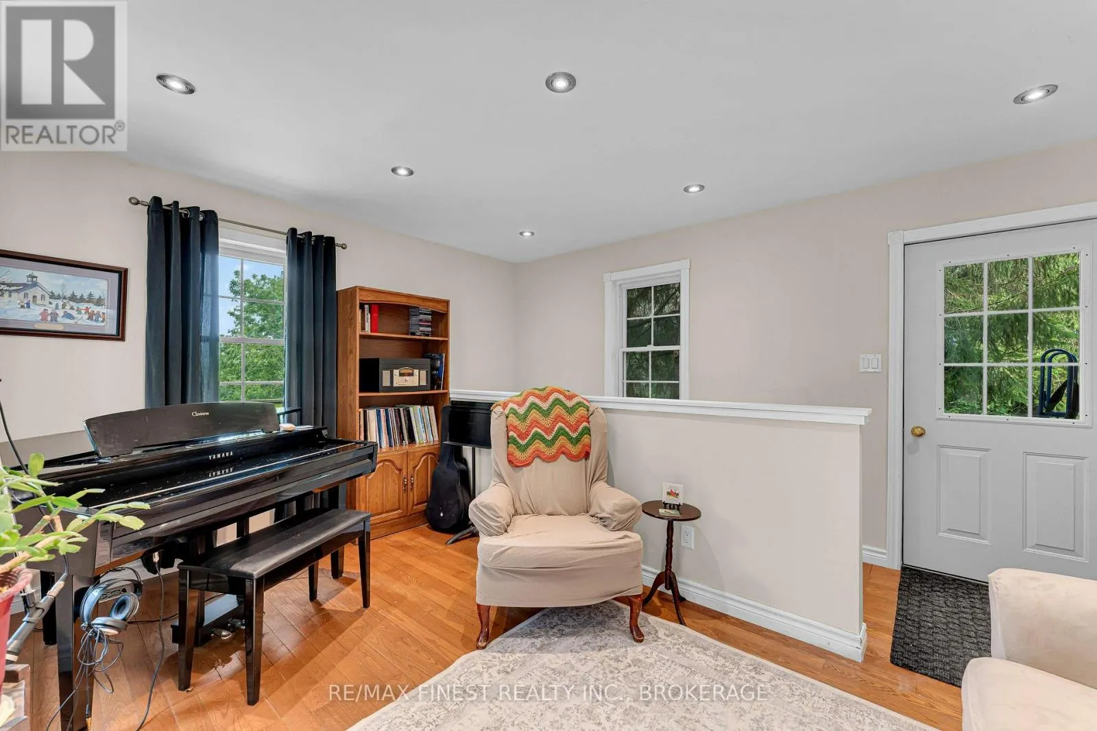 1011 LENNOX AND ADDINGTON COUNTY RD 5