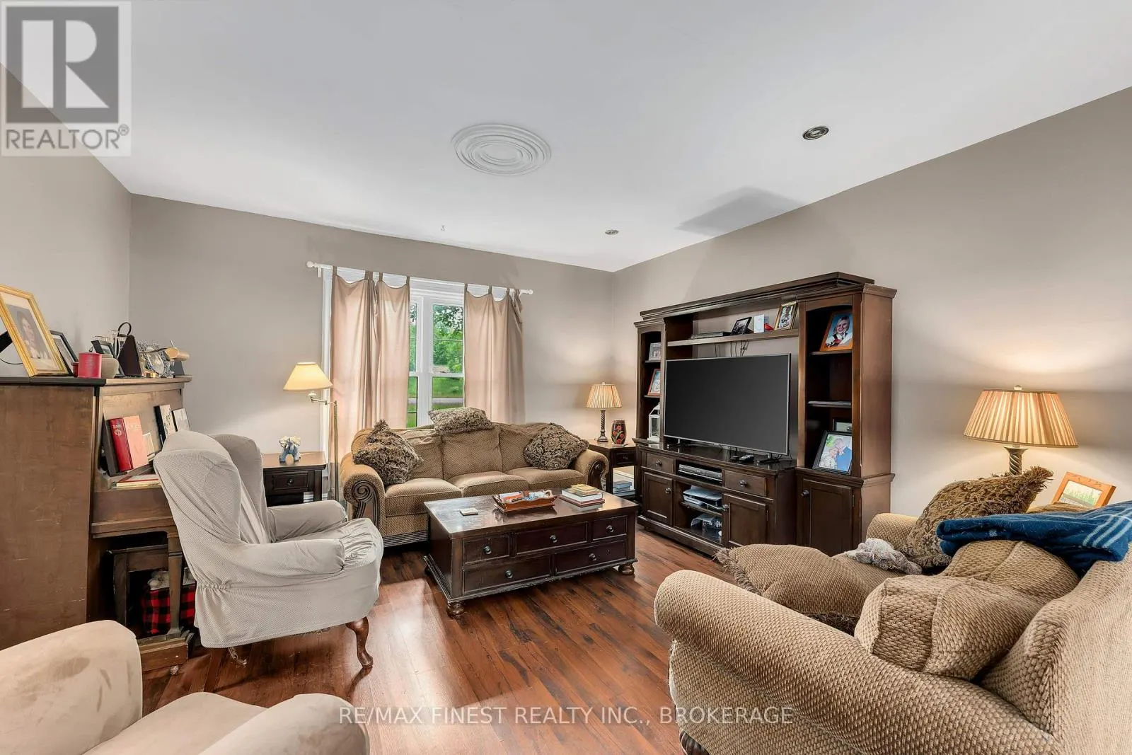 1011 LENNOX AND ADDINGTON COUNTY RD 5