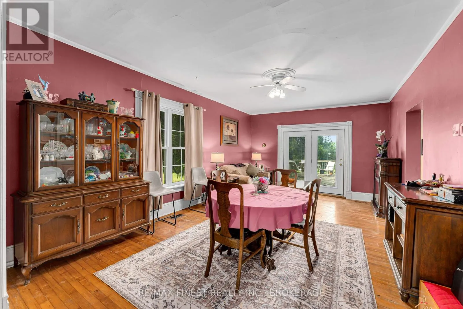 1011 LENNOX AND ADDINGTON COUNTY RD 5