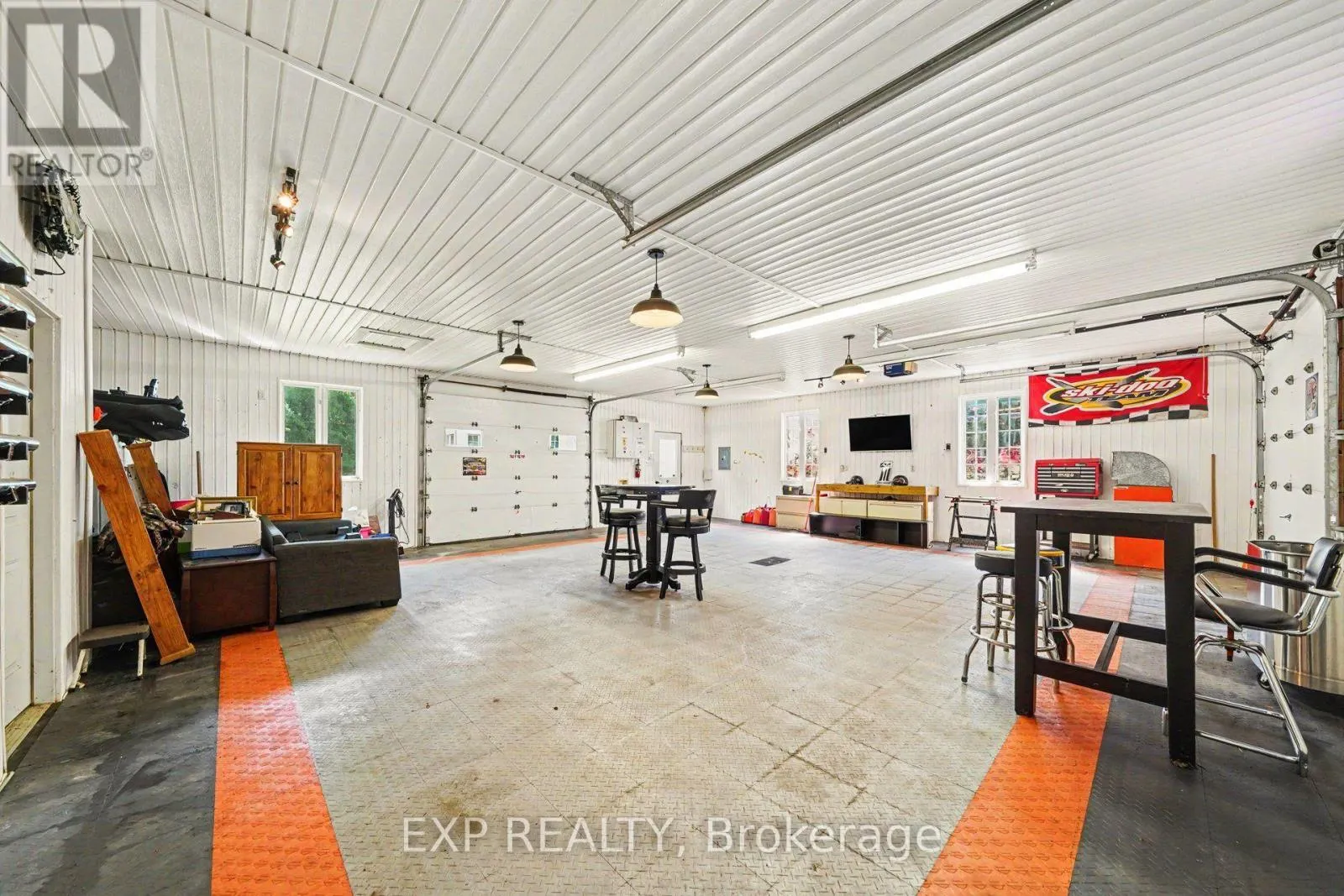 1007 ST PIERRE ROAD