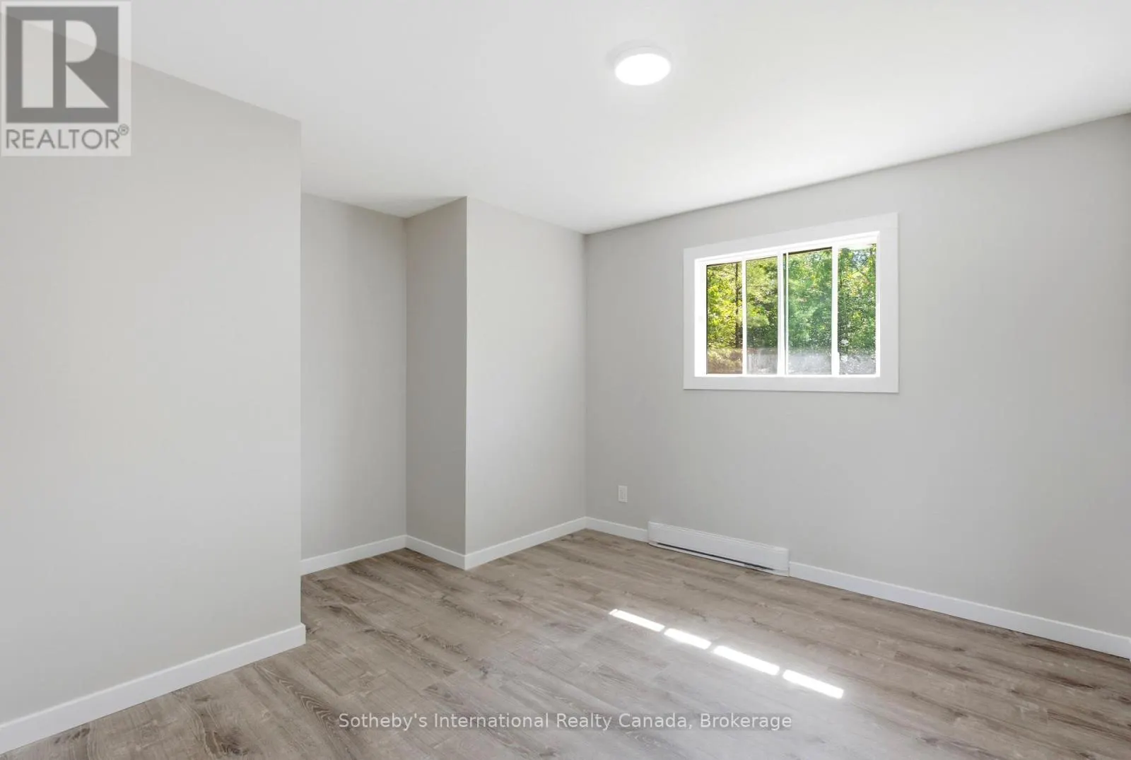 COTTAGE - 1055 WEST BANK DRIVE #COTTAGE