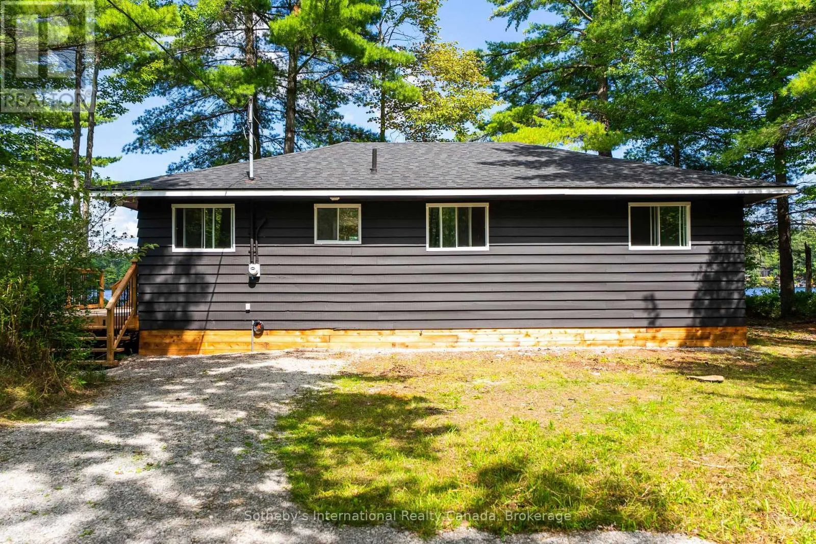 COTTAGE - 1055 WEST BANK DRIVE #COTTAGE