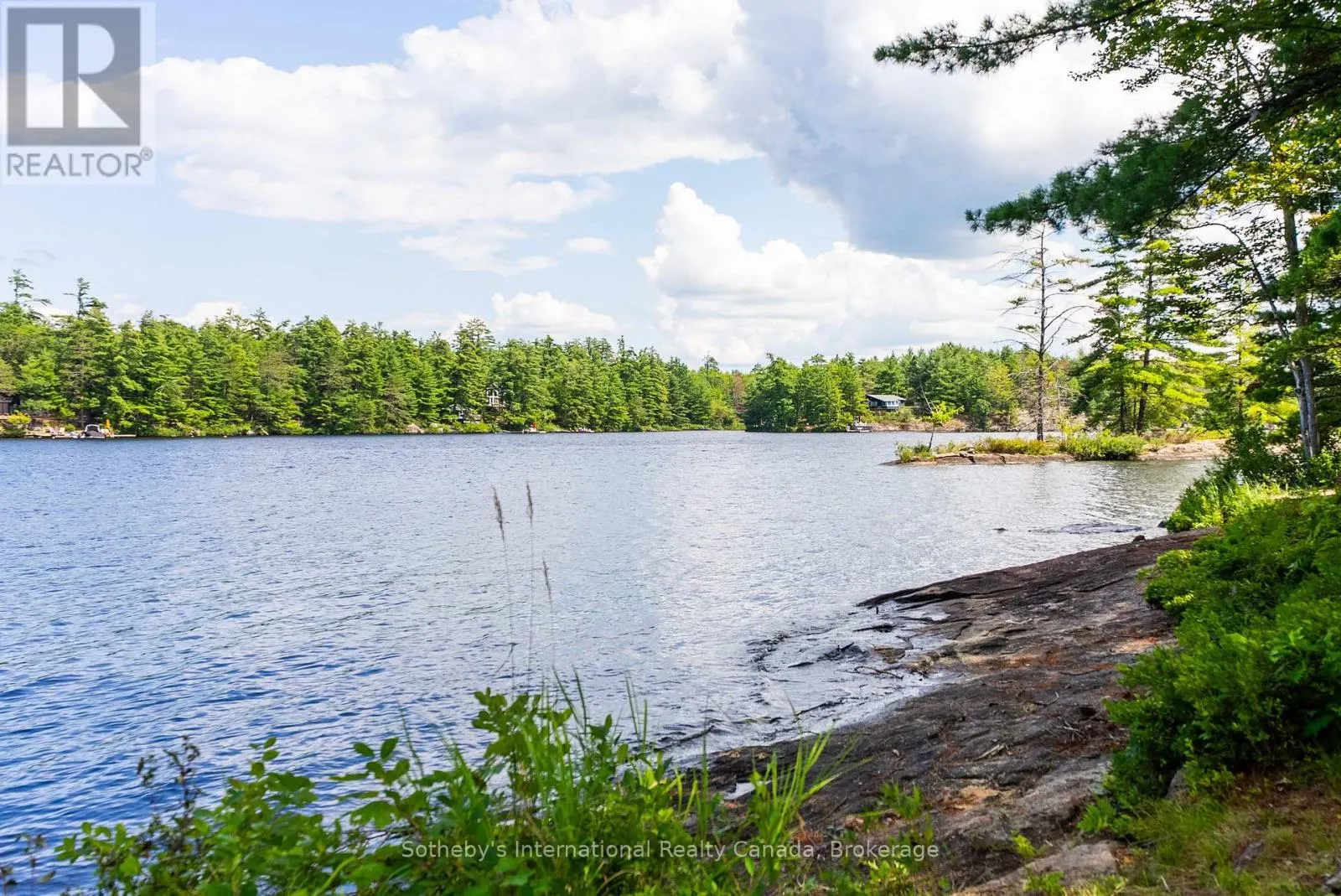 COTTAGE - 1055 WEST BANK DRIVE #COTTAGE