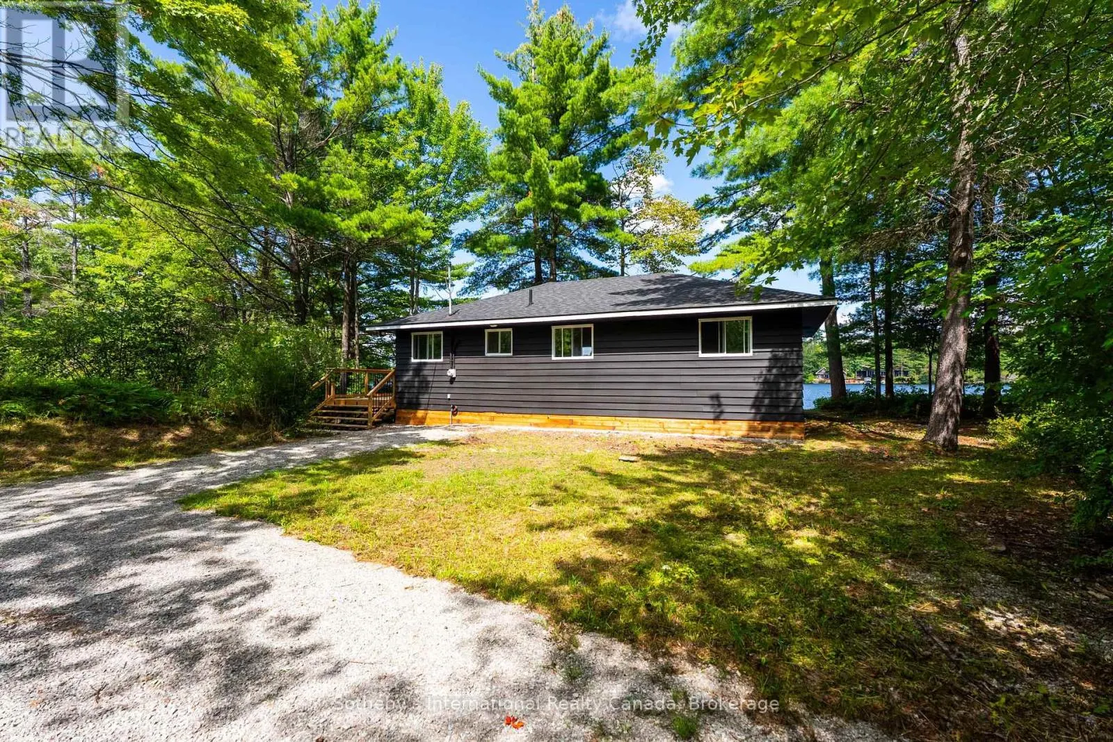 COTTAGE - 1055 WEST BANK DRIVE #COTTAGE