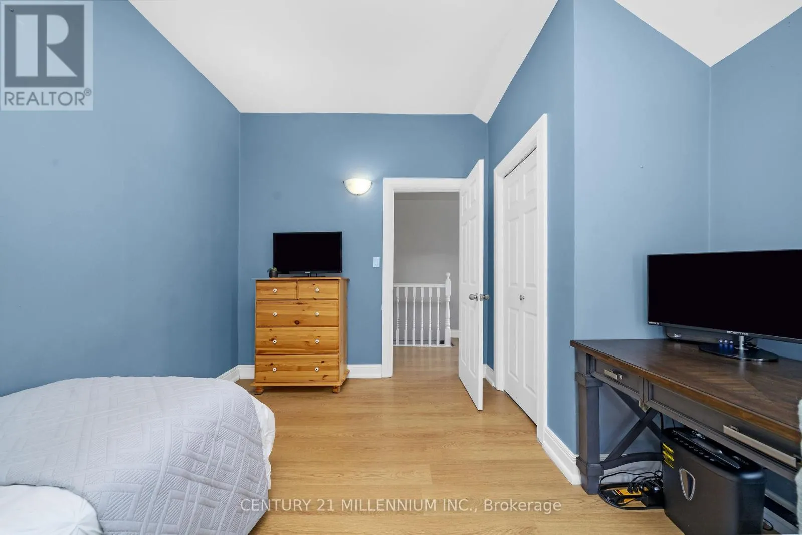 5770 TRAFALGAR ROAD